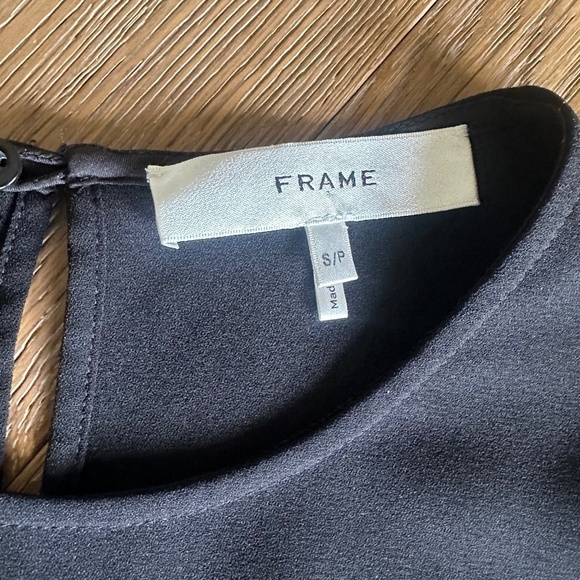 FRAME Flared-sleeve Blouse In Black - Picture 4 of 8